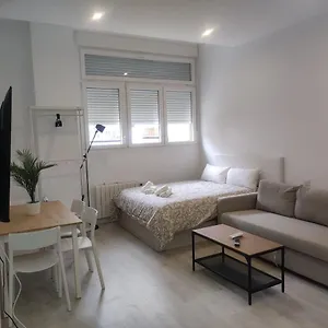 Apartamento Lopez De Hoyos, Madrid